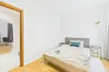 2 room apartment 43 m² in Warsaw, Poland