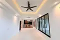 3 bedroom apartment  Si Sunthon, Thailand