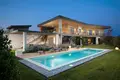 4 bedroom Villa 306 m² Galizana, Croatia