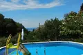 3 bedroom house 235 m² Rijeka Rezevici, Montenegro