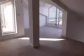 Appartements à plusieurs niveaux 5 chambres 171 m² Dobrota, Monténégro