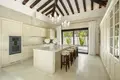 villa de 5 dormitorios 1 023 m² San Pedro Alcantara, Španjolska