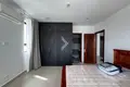 Copropriété 2 chambres 100 m² en Sangkat Tuol Tumpung Ti Muoy, Cambodge