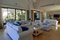 4-Schlafzimmer-Villa 364 m² Guia de Isora, Spanien