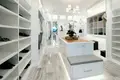 6 bedroom villa  Los Angeles, United States