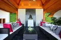 villa de 5 chambres 1 550 m² Ban Bang Thao, Thaïlande