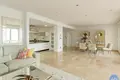 Villa de 4 dormitorios 559 m² Teulada, Španjolska