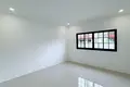 3 bedroom apartment  Si Sunthon, Thailand