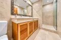3 bedroom house 195 m² Dos Hermanas, Spain