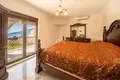 Villa 13 habitaciones 360 m² Herceg Novi, Montenegro