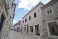 Propriété commerciale 102 m² à Herceg Novi, Monténégro