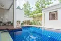 3 bedroom townthouse 214 m² Ban Bang Thao, Thailand
