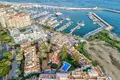 Mieszkanie 4 pokoi 260 m² Dos Hermanas, Hiszpania