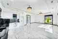 Villa de 4 dormitorios 300 m² Kargicak, Turquía