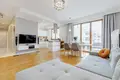 Apartamento 3 habitaciones 76 m² en Varsovia, Polonia
