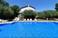 Вилла 8 спален 294 м² Пореч, Хорватия
