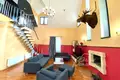7 room house 560 m² in Central Federal District, Russia