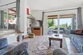 Haus 4 Schlafzimmer 250 m² Dos Hermanas, Spanien