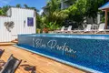Кондо 1 спальня 158 м² West Bay, Гондурас