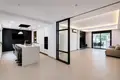 Дом 9 спален 333 м² Сан-Педро-Алькантара, Испания