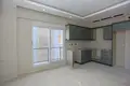 2 bedroom apartment 65 m² Muratpasa, Turkey