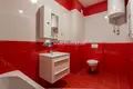 Mieszkanie 2 pokoi 120 m² Becici, Czarnogóra