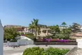 Haus 4 Schlafzimmer 221 m² Dos Hermanas, Spanien