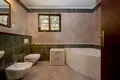 4 bedroom Villa 235 m² Kostanjica, Montenegro