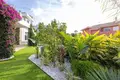 Haus 6 Schlafzimmer 360 m² Dos Hermanas, Spanien