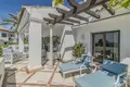 4 bedroom apartment 353 m² Marbella, Spain