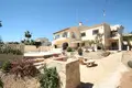 4-Schlafzimmer-Villa 350 m² Calp, Spanien
