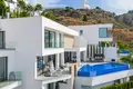 5 bedroom house 260 m² Benalmadena, Spain