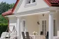 Haus 7 zimmer 390 m² Warschau, Polen