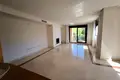 Mieszkanie 2 pokoi 129 m² Marbella, Hiszpania