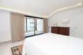 Penthouse 3 bedrooms 180 m² Konyaalti, Turkey