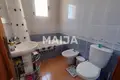 Дом  Ориуэла, Испания