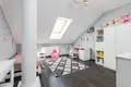 Дом 5 комнат 129 м² Марки, Польша
