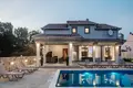 Dom 5 pokojów 256 m² Imotski, Chorwacja