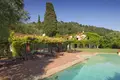 Villa 10 zimmer 950 m² Lucca, Italien