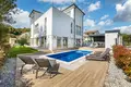 5 bedroom house 360 m² Opcina Fazana, Croatia