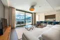 Квартира 2 спальни 160 м² Кумбор, Черногория