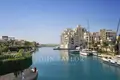 Mieszkanie 3 pokoi 197 m² Limassol, Cypr