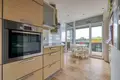 Mieszkanie 3 pokoi 77 m² Warszawa, Polska