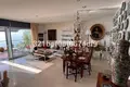 Mieszkanie 3 pokoi 170 m² Manilva, Hiszpania