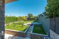 Casa 5 habitaciones 578 m² Podgorica, Montenegro