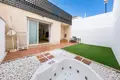 2 bedroom house 150 m² Dos Hermanas, Spain
