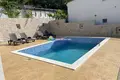 3 bedroom house 257 m² Sutomore, Montenegro