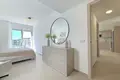 2 bedroom apartment 108 m² Manilva, Spain