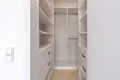 2 bedroom apartment 68 m² Warsaw, Poland