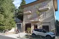 Stadthaus 12 zimmer 360 m² Terni, Italien